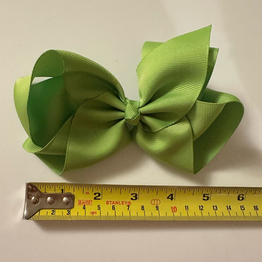 5” Light Green Hair Bow with Alligator Clip